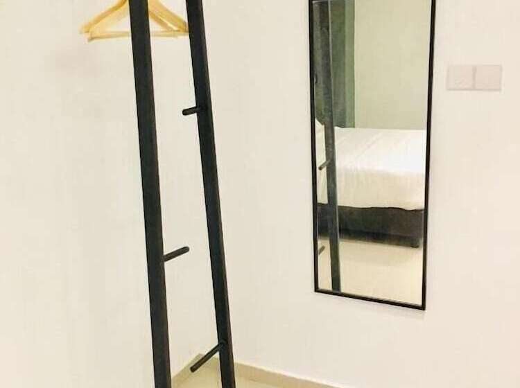 호텔 Enclave Business