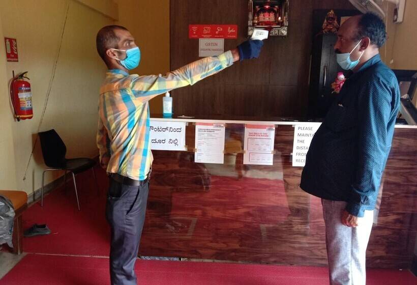 בית מלון כפרי Gaurika Residency Boarding & Lodging   Padubidri