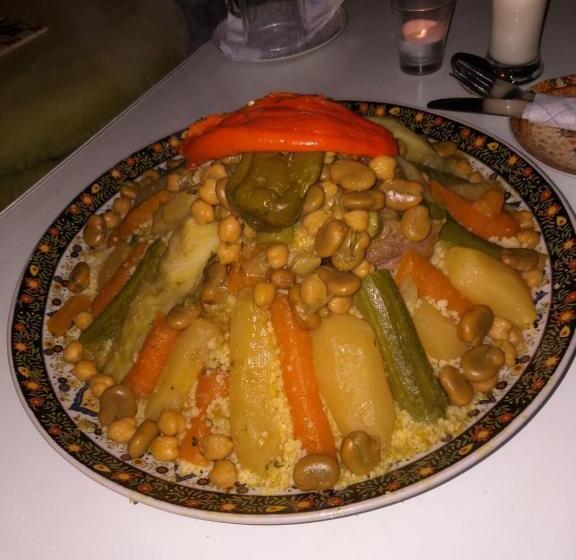 هتل Lahlou Riad Cafeteria