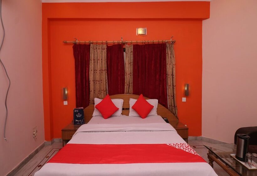 Hotel Laxmi Palace By Oyo Rooms