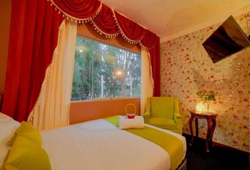 Gatsby Hotel Collection