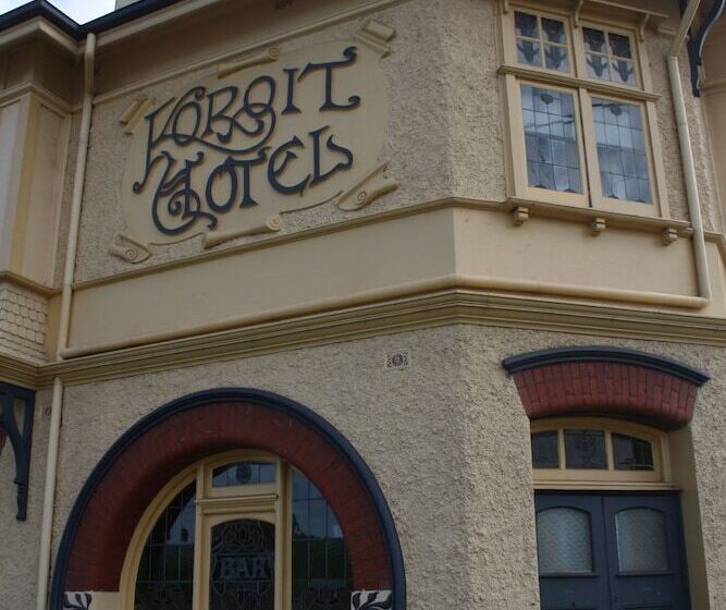 فندق Mickey Bourke S Koroit