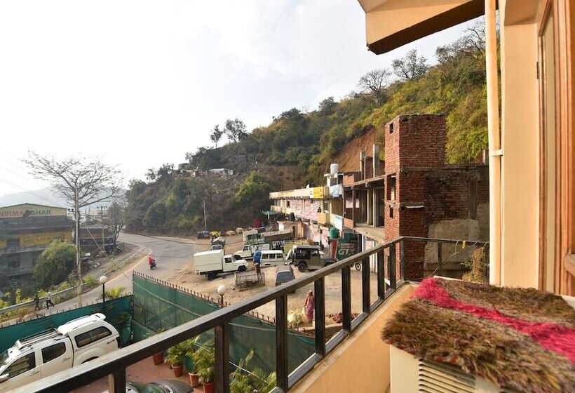 فندق Paradise By Oyo Rooms