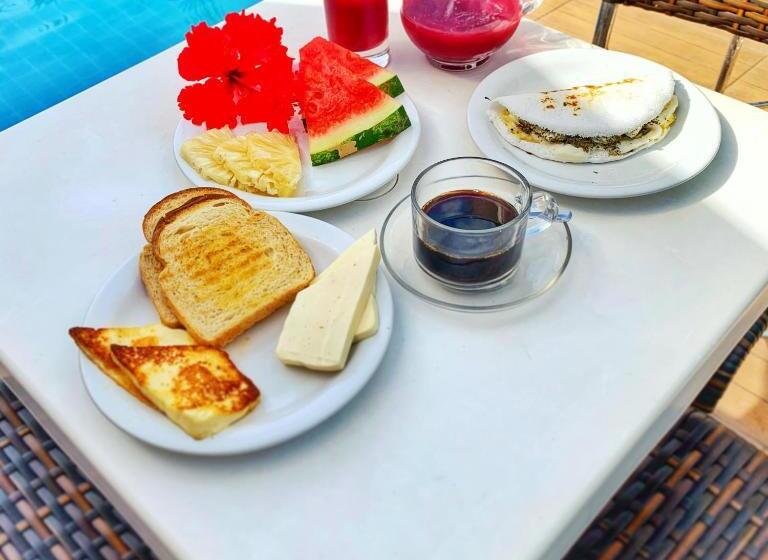 ホテル Pousada Sereia Do Porto