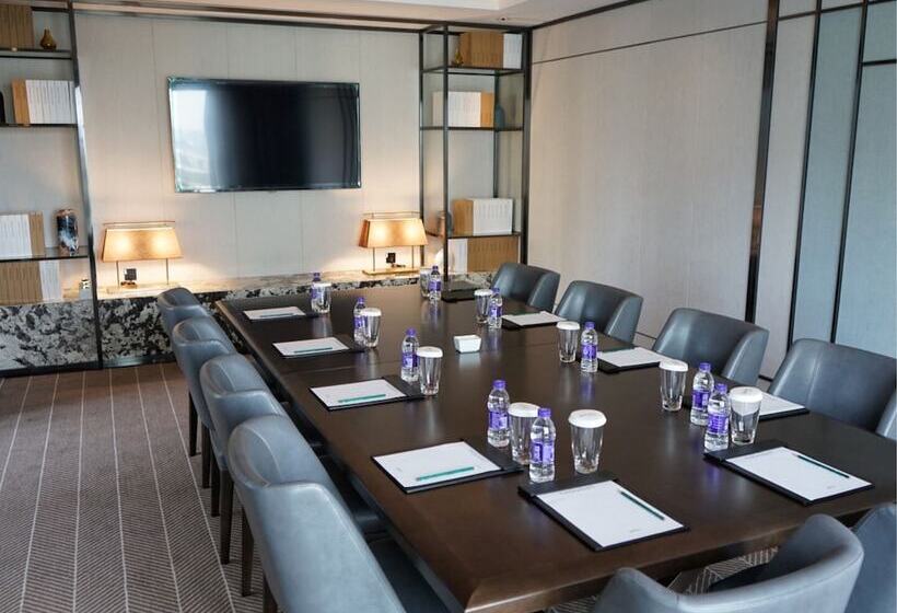 فندق Radisson Hangzhou Qianjiang