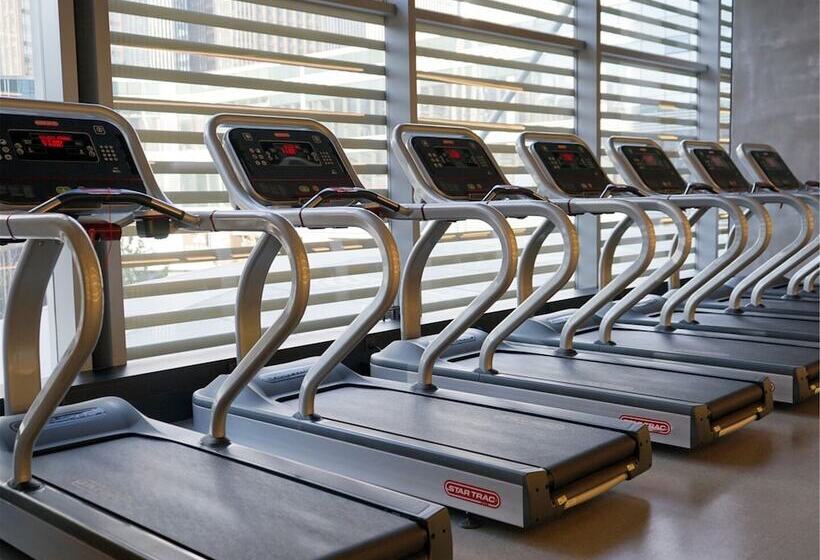 فندق Radisson Hangzhou Qianjiang