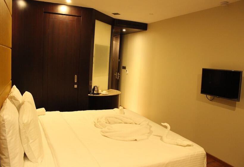 Hotel Sea Shell Coral Cove