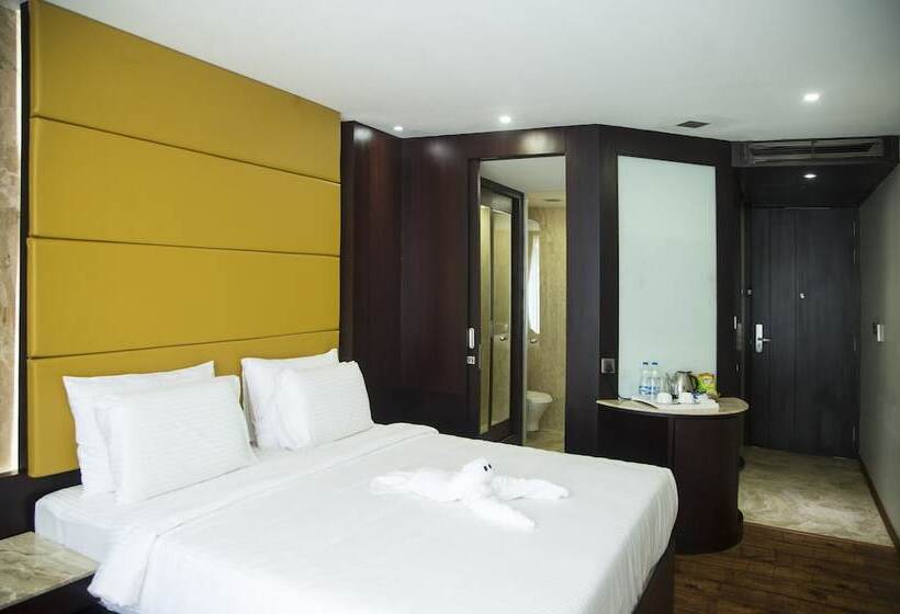 Hotel Sea Shell Coral Cove