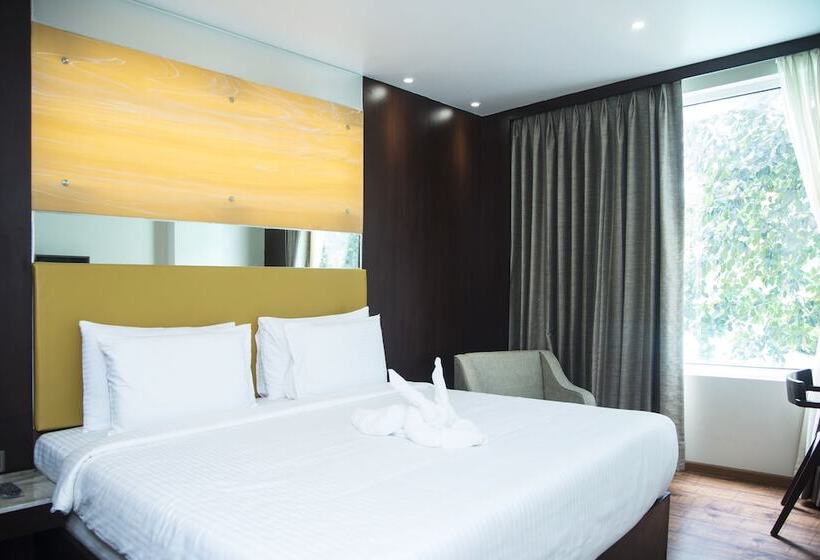 Hotel Sea Shell Coral Cove