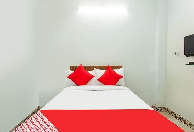 호텔 Shree Palace By Oyo Rooms