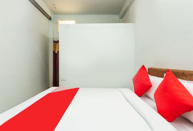 호텔 Shree Palace By Oyo Rooms