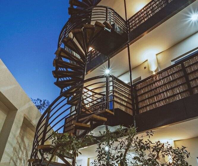 هتل Villa Tomasa G