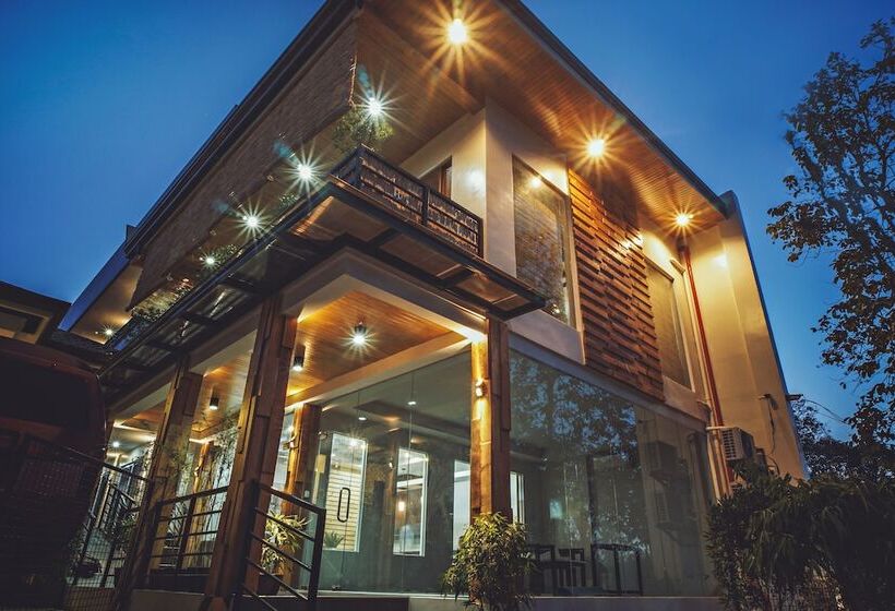 هتل Villa Tomasa G