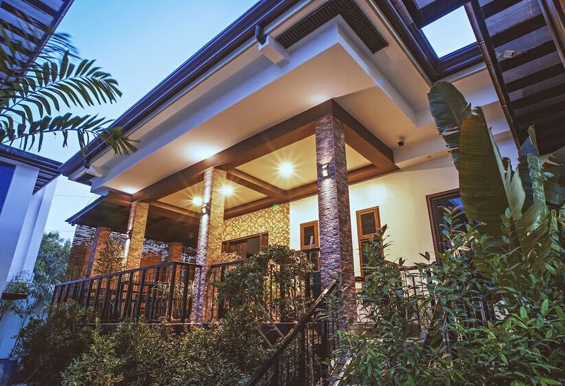 هتل Villa Tomasa G