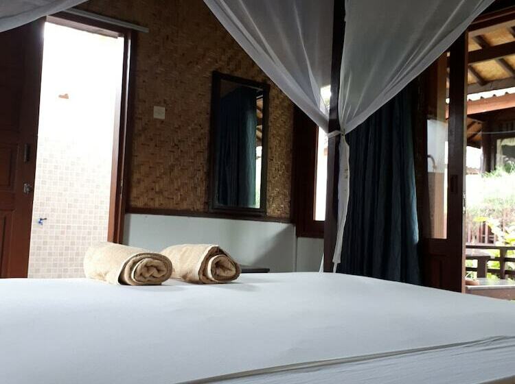 호텔 Laba Laba Bungalow