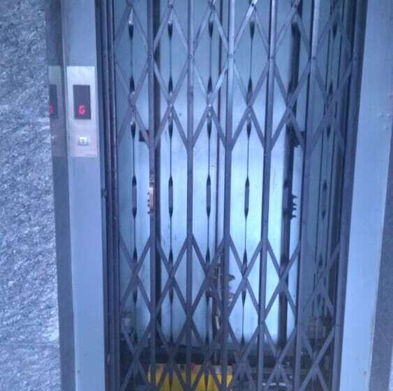 Iroomz Hotel Nandini Lodge