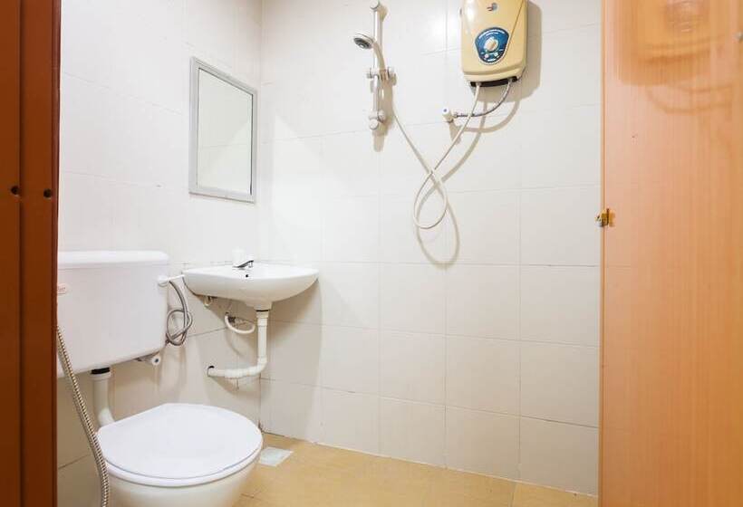 O Captain Hotel Cafe & Bistro