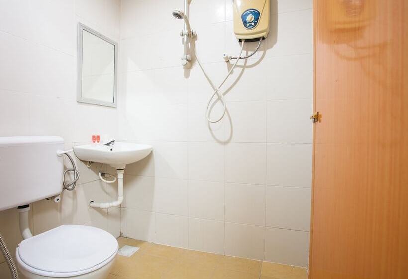 O Captain Hotel Cafe & Bistro