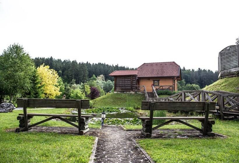 Korošec Apartments And Wellness Centre