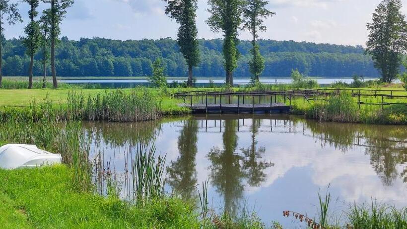 Natural Hotel W Rezerwacie Przy Plaży Na Wyspie