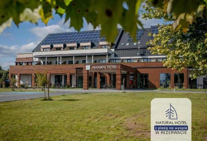 Natural Hotel W Rezerwacie Przy Plaży Na Wyspie