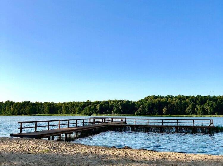 Natural Hotel W Rezerwacie Przy Plaży Na Wyspie