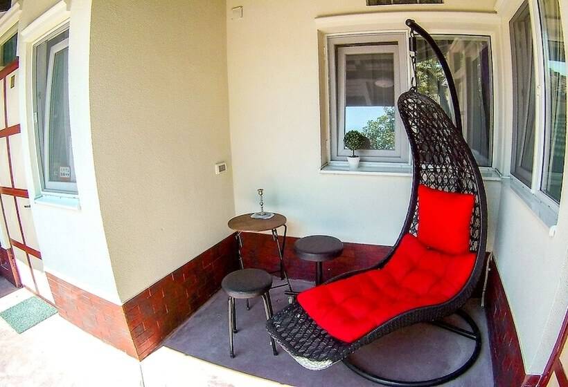 Nice & Cozy Apartments