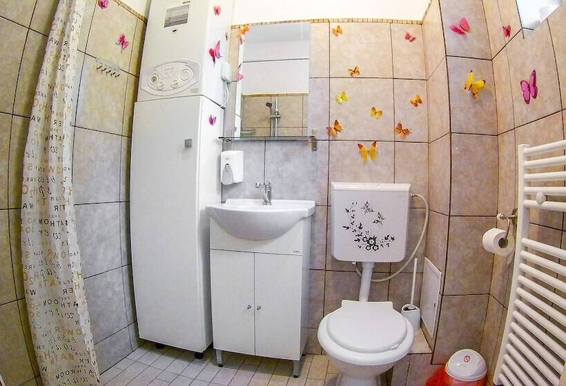 Nice & Cozy Apartments