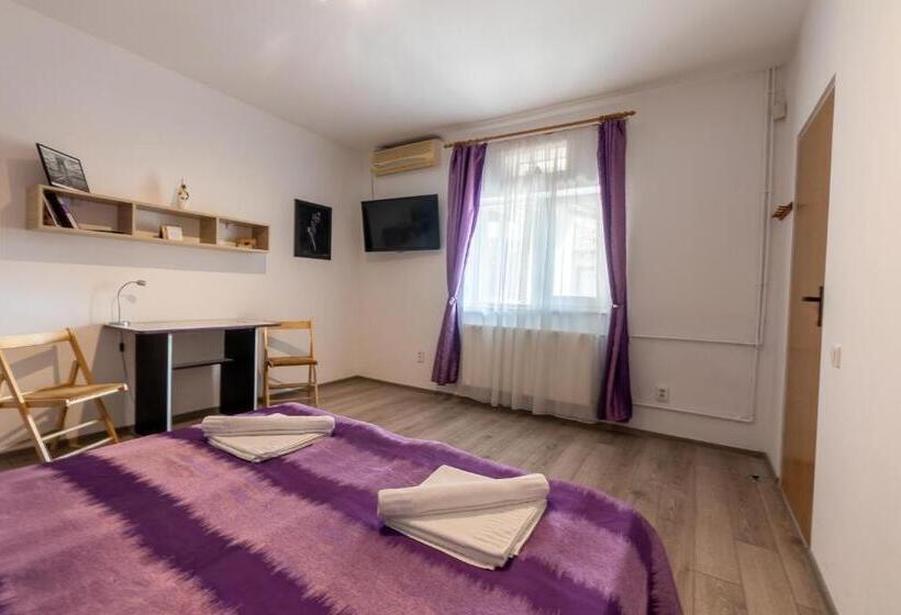 Nice & Cozy Apartments