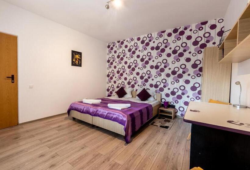 Nice & Cozy Apartments