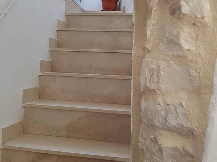 פנסיון Castel Nonna Franka