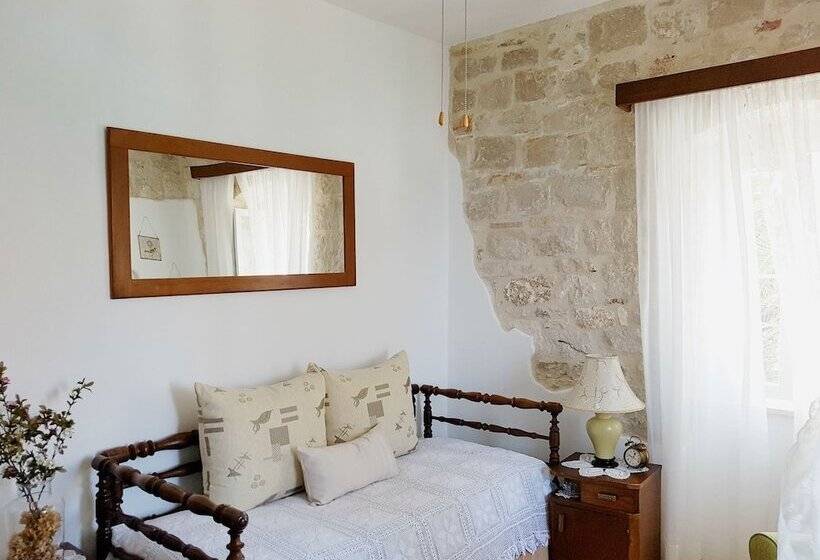 פנסיון Castel Nonna Franka