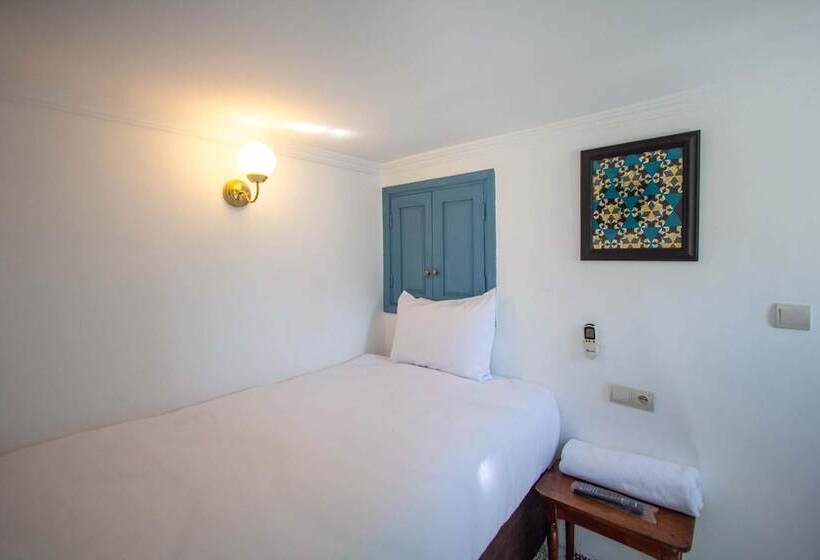 膳宿费 Cine House