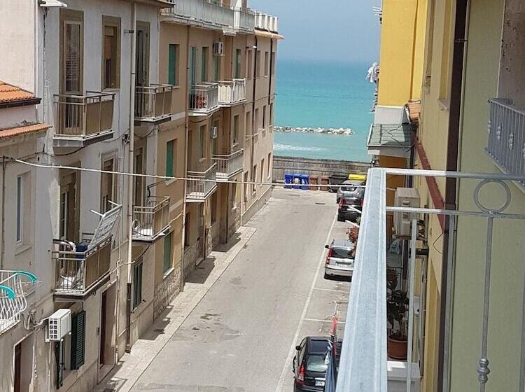 膳宿费 Miramed Rooms