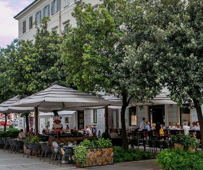 펜션 Teatro Suite & Rooms