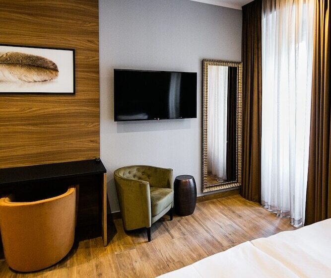 펜션 Teatro Suite & Rooms