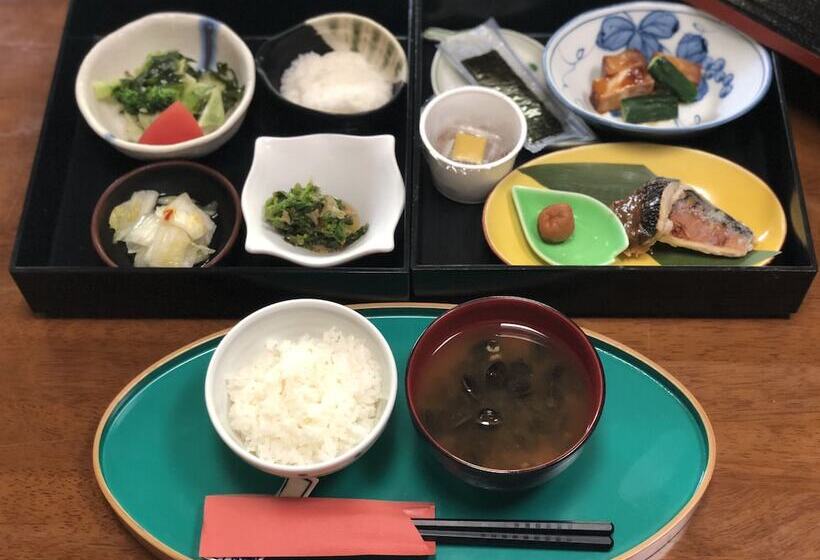 Рёкан Tabinoyado Saikawa