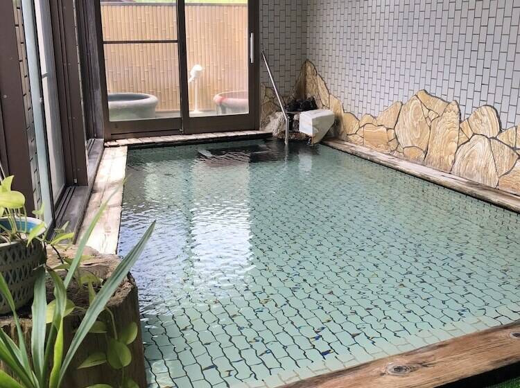 Рёкан Tabinoyado Saikawa