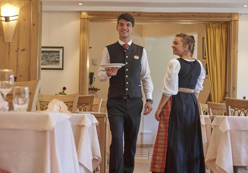 The Glacier Hotel   Ex Eurotel Victoria