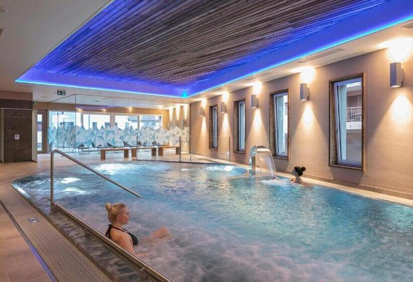 בית מלון כפרי Alex