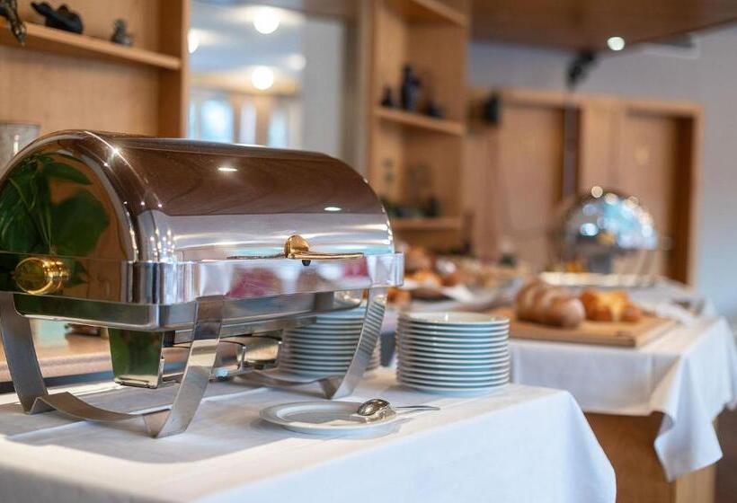 בית מלון כפרי Alex