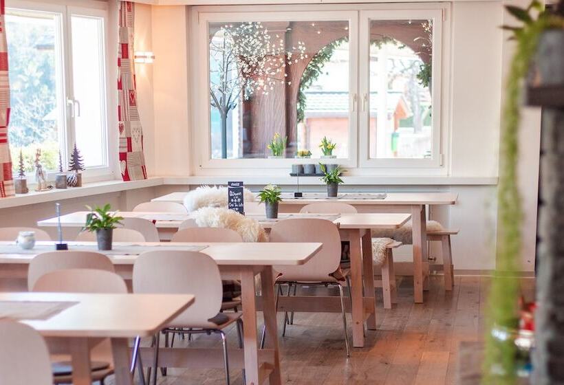 בית מלון כפרי Alpenhof