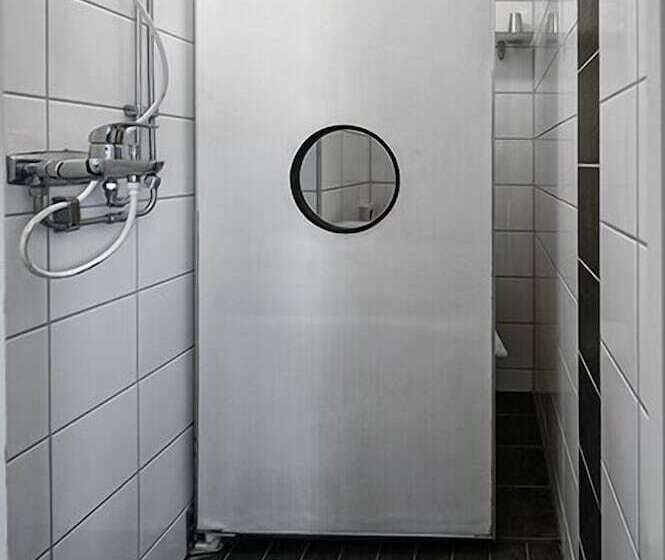 ホテル Amadeus By First