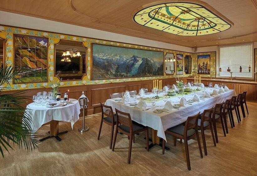 בית מלון כפרי Ambassador