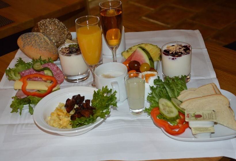 Best Western Hotel Anno 1937