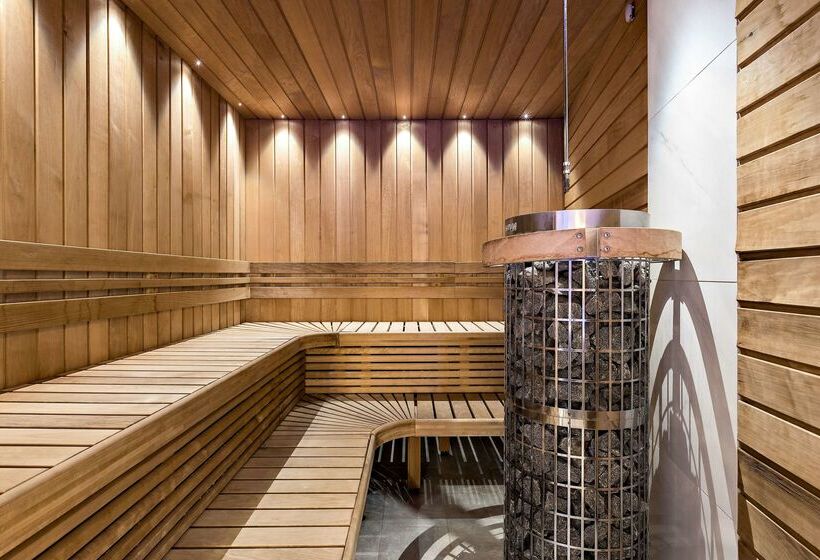 فندق Best Western Plaza