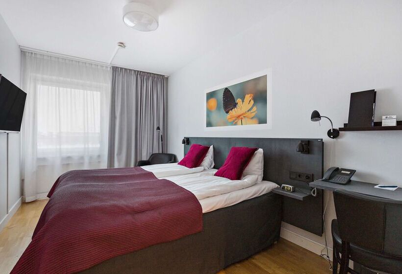 فندق Best Western Plaza