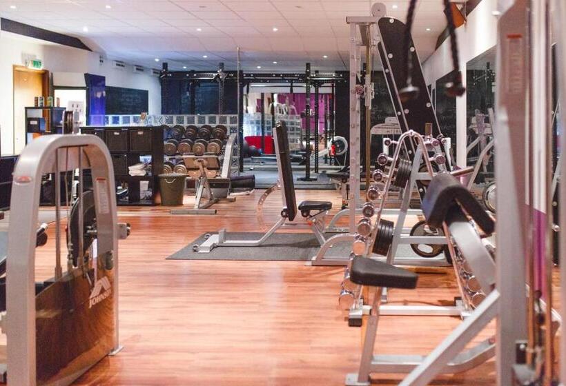 فندق Best Western Plaza