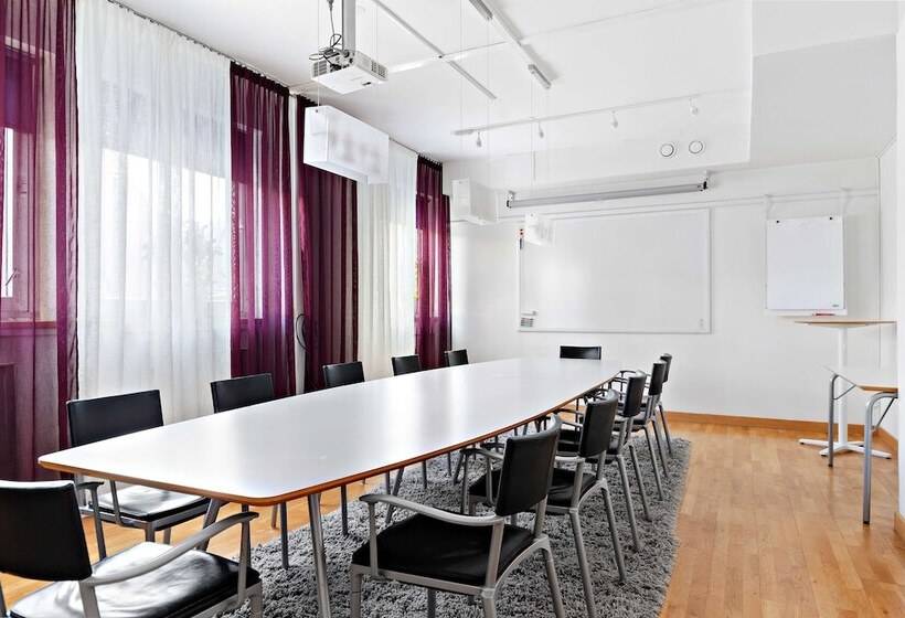 فندق Best Western Plaza