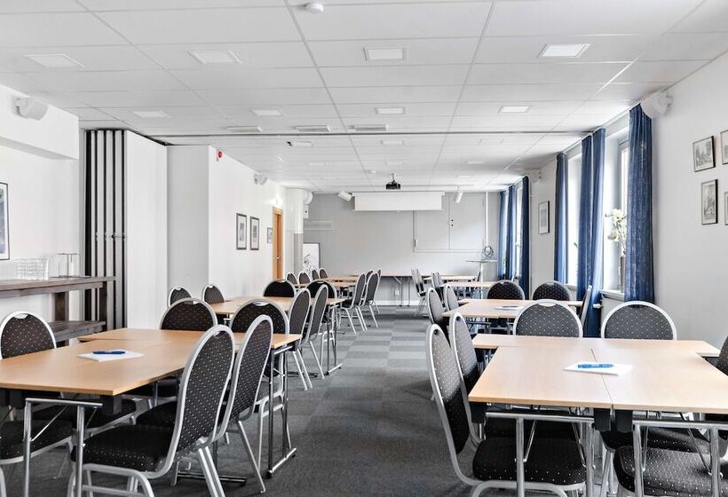 فندق Best Western Plaza